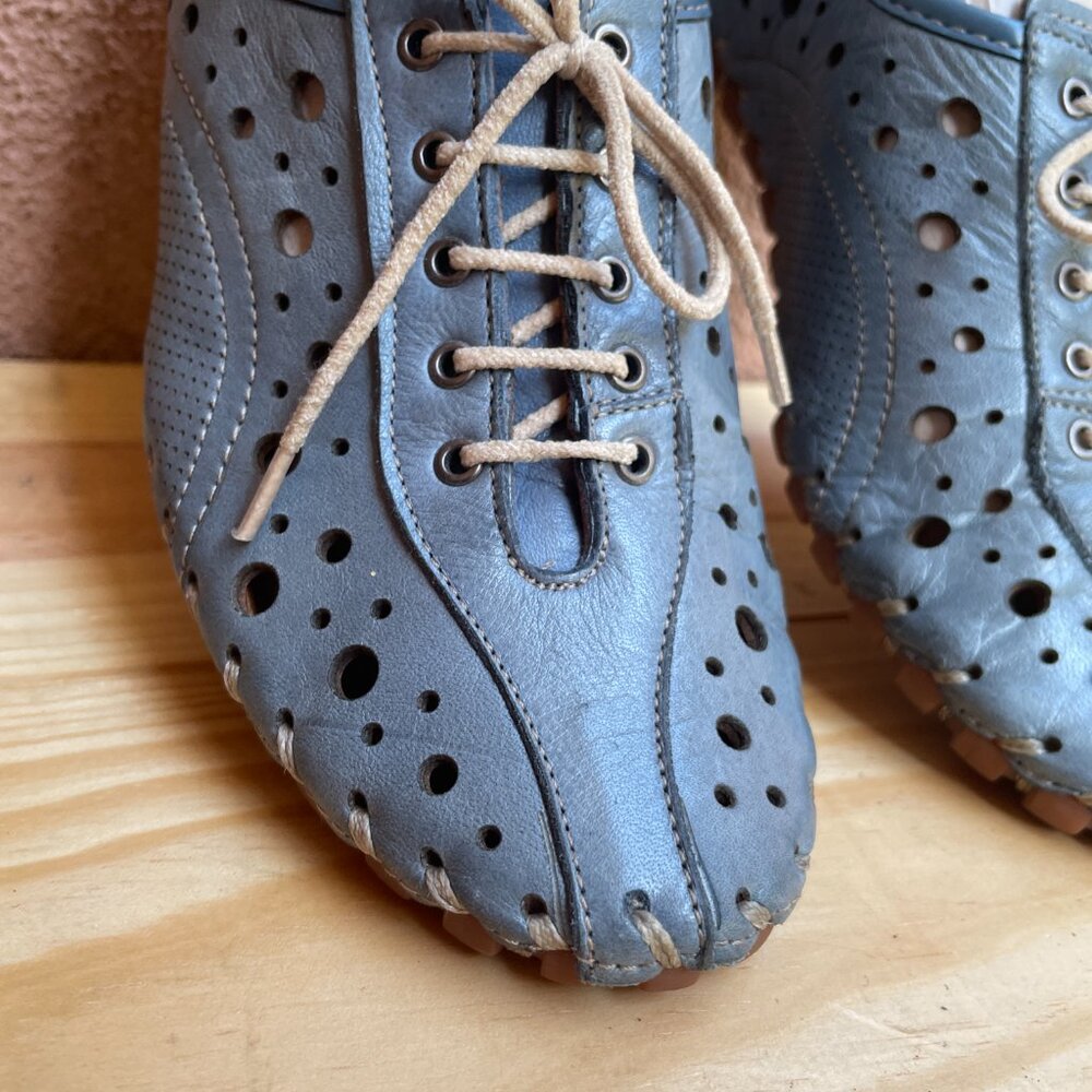 Cabello Blue polka dot punch leather sneaker Size 6 / EU 36 - Picture 4 of 13